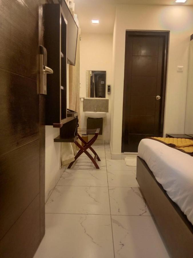 Clarks Inn Express ,Sirkazhi Экстерьер фото